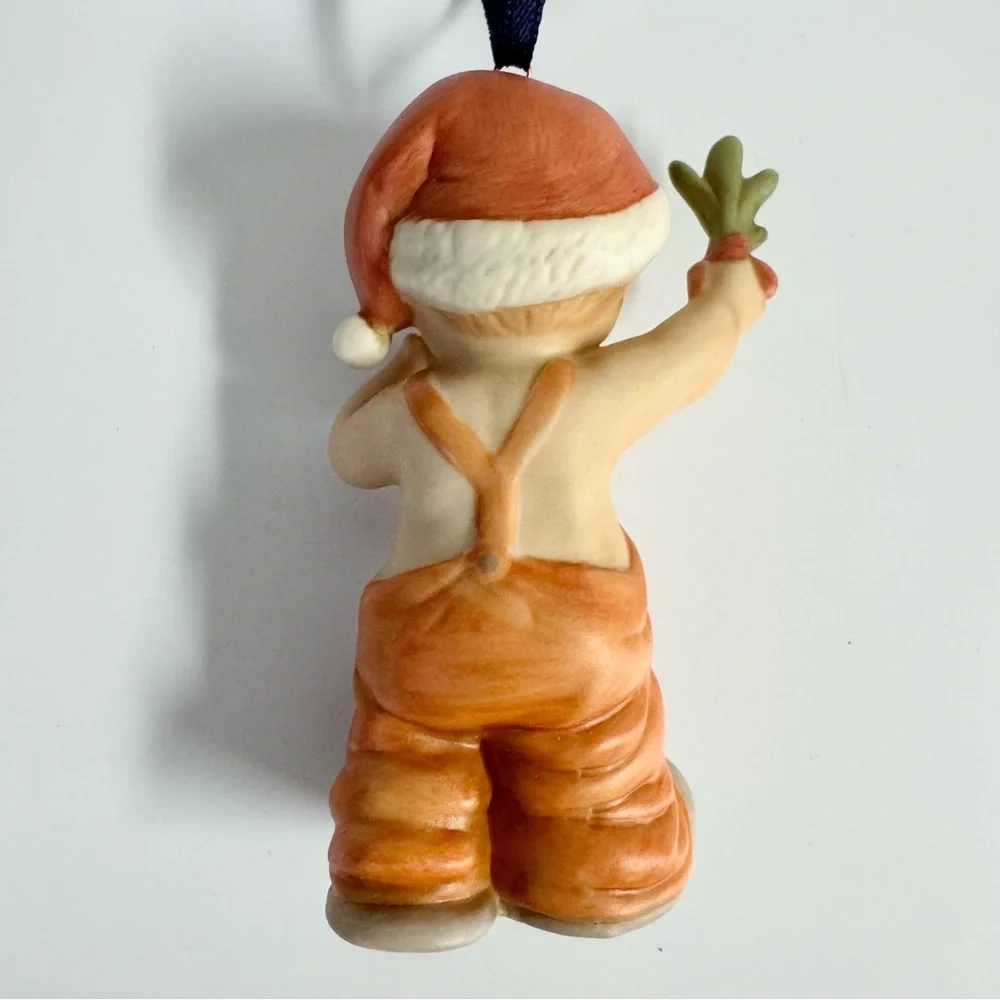 Vintage 90s Enesco Ornament How Bout A Little Kiss Memories of Yesterday 527068